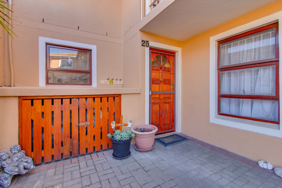 2 Bedroom Property for Sale in Durbanville Western Cape